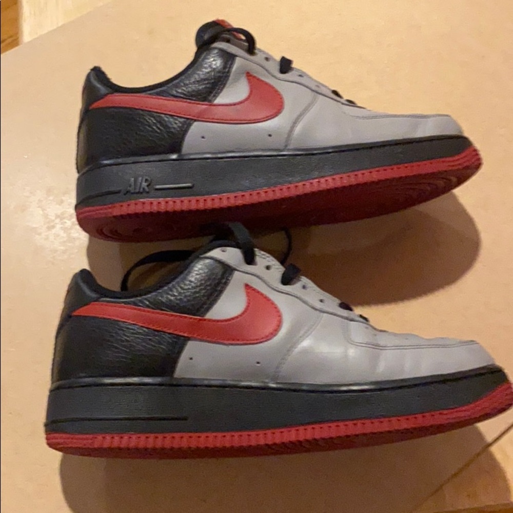 NIKE Sneakers